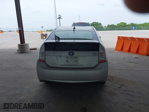 2013 Toyota Prius with VIN JTDKN3DP8D3043430, listed as a IAAI auction lot 42484200 with 247,835 mi miles and . Bid and sale history available at DreamBid. Image 16.