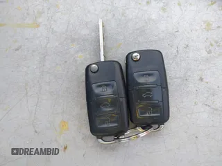 2006 Volkswagen Beetle с VIN 3VWSF31Y56M321421, выставлен на аукционе IAAI как лот 42172808 с пробегом 160 238 миль миль и . История ставок и продаж доступна на DreamBid. Изображение 11.