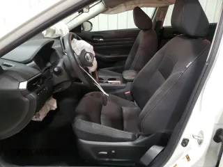 2020 Nissan Altima 2.5 S with VIN 1N4BL4BW6LC173779, listed as a Copart auction lot 85676164 with 53,928 mi miles and Salvage Title. Bid and sale history available at carsss.com. Image 7.