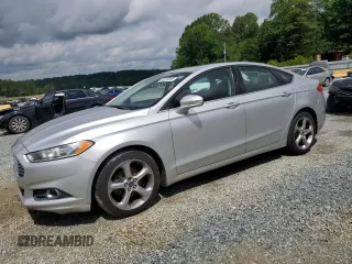2013 Ford Fusion SE with VIN 3FA6P0HR2DR174320, listed as a Copart auction lot 56330385 with 127,301 mi miles and Salvage title. Bid and sale history available at DreamBid. Image 1.