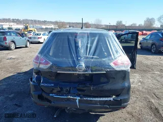 2015 Nissan Rogue S with VIN KNMAT2MT7FP554812, listed as a IAAI auction lot 41876774 with 174,041 mi miles. Bid and sale history available at carsss.com. Image 6.