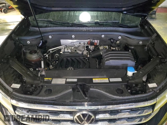 2021 Volkswagen Atlas SEL Premium R-Line with VIN 1V2FE2CA9MC232921, listed as a Copart auction lot 83993304 with 48,077 mi miles and Salvage title. Bid and sale history available at DreamBid. Image 14.