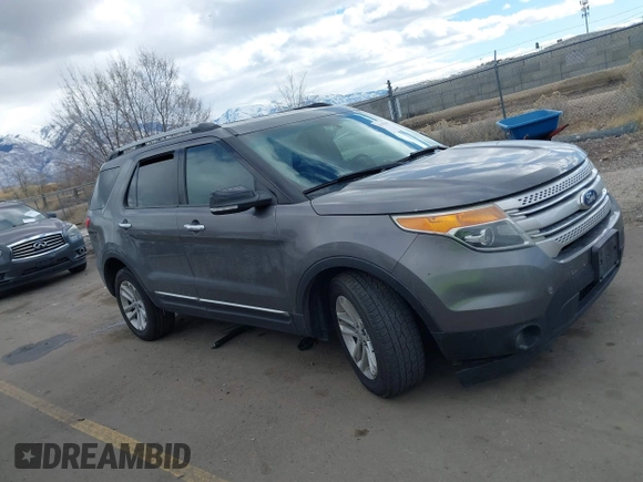 2011 Ford Explorer XLT z VIN 1FMHK8D82BGA18842, wystawiony jako IAAI lot #41558204 z przebiegiem 235 593 mil mil oraz . Historia ofert i sprzedaży dostępna na DreamBid. Obrazek 13.