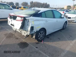 2021 Toyota Prius LE with VIN JTDKAMFP7M3193401, listed as a IAAI auction lot 41540021 with 45,822 mi miles and . Bid and sale history available at DreamBid. Image 4.