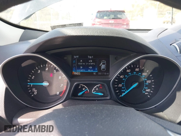 2016 Ford Escape SE with VIN 1FMCU9GX5GUA06660, listed as a IAAI auction lot 42043031 with 87,719 mi miles. Bid and sale history available at carsss.com. Image 7.