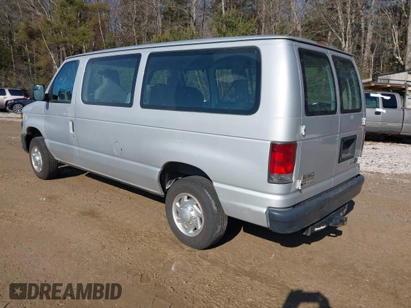 2012 Ford Econoline Passenger XL with VIN 1FMNE1BW0CDB30643, listed as a IAAI auction lot 41688533 with 61,083 mi miles and . Bid and sale history available at DreamBid. Image 3.