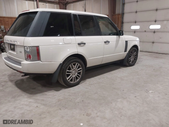 2009 Land Rover Range Rover HSE with VIN SALME15499A299346, listed as a IAAI auction lot 42087945 with 244,450 mi miles. Bid and sale history available at carsss.com. Image 4.
