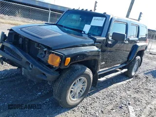 2007 Hummer H3 SUV with VIN 5GTDN13E078211008, listed as a IAAI auction lot 41452335 with 141,661 mi miles and . Bid and sale history available at DreamBid. Image 2.