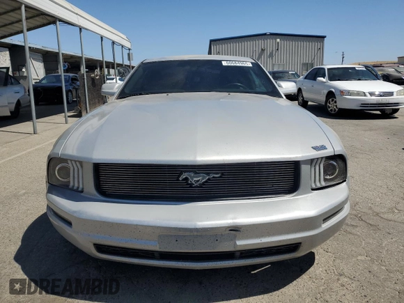 2006 Ford Mustang Standard with VIN 1ZVFT80N165219229, listed as a Copart auction lot 60684965 with 171,273 mi miles and Salvage title. Bid and sale history available at DreamBid. Image 5.