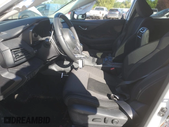 2020 Subaru Outback Premium z VIN 4S4BTACCXL3126800, wystawiony jako Copart lot #55515405 z przebiegiem Nie podano mil oraz Szkoda całkowita • Salvage title. Historia ofert i sprzedaży dostępna na DreamBid. Obrazek 7.
