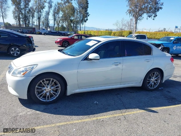 2007 Infiniti G35 Sedan Sport with VIN JNKBV61E27M721381, listed as a IAAI auction lot 41758964 with 143,049 mi miles. Bid and sale history available at carsss.com. Image 13.
