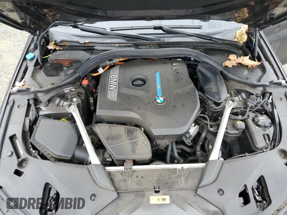 2019 BMW 5 Series 530e with VIN WBAJA9C51KB398689, listed as a Copart auction lot 45586425 with 61,866 mi miles and Salvage title. Bid and sale history available at DreamBid. Image 11.