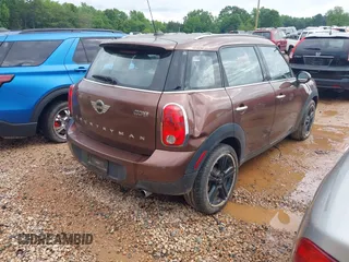 2016 MINI Countryman z VIN WMWZB3C50GWR47537, wystawiony jako IAAI lot #42242795 z przebiegiem 46 960 mil mil oraz . Historia ofert i sprzedaży dostępna na DreamBid. Obrazek 4.