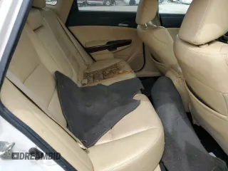 2010 Honda Crosstour EX-L z VIN 5J6TF1H54AL007108, wystawiony jako Copart lot #59009345 z przebiegiem 195 167 mil mil oraz Czysty tytuł • Clean title. Historia ofert i sprzedaży dostępna na DreamBid. Obrazek 10.