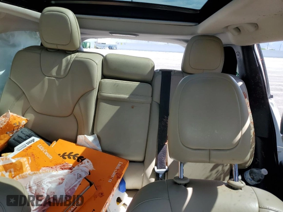 2017 Jeep Cherokee Latitude с VIN 1C4PJMCS5HW632694, выставлен на аукционе Copart как лот 59001725 с пробегом 118 054 миль миль и Списание • Salvage title. История ставок и продаж доступна на DreamBid. Изображение 10.
