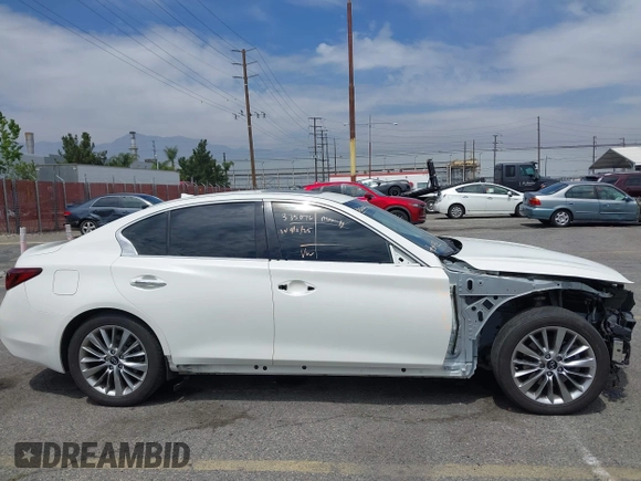 2020 Infiniti Q50 Luxe with VIN JN1EV7AP0LM203773, listed as a IAAI auction lot 42028051 with 46,389 mi miles and . Bid and sale history available at DreamBid. Image 18.