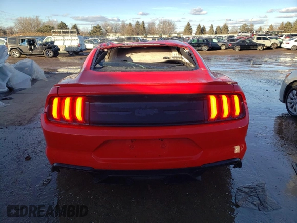 2021 Ford Mustang GT z VIN 1FA6P8CF1M5103592, wystawiony jako Copart lot #42917875 z przebiegiem 40 576 mil mil oraz Nie do naprawy. Historia ofert i sprzedaży dostępna na DreamBid. Obrazek 6.