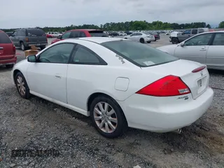 2007 Honda Accord EX-L z VIN 1HGCM82627A005403, wystawiony jako IAAI lot #42367878 z przebiegiem 207 395 mil mil oraz . Historia ofert i sprzedaży dostępna na DreamBid. Obrazek 3.