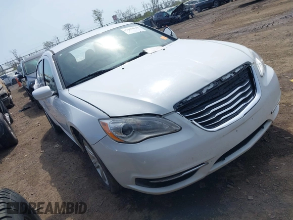 2011 Chrysler 200 Touring with VIN 1C3BC1FB4BN614249, listed as a IAAI auction lot 42041630 with 197,101 mi miles. Bid and sale history available at carsss.com. Image 1.