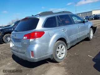 2013 Subaru Outback 2.5i Limited with VIN 4S4BRBKCXD3213698, listed as a IAAI auction lot 41821793 with 152,808 mi miles. Bid and sale history available at carsss.com. Image 4.
