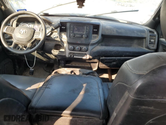 2022 Ram 3500 Tradesman z VIN 3C7WRTCL7NG142097, wystawiony jako Copart lot #68996294 z przebiegiem Nie podano mil oraz Szkoda całkowita • Salvage title. Historia ofert i sprzedaży dostępna na DreamBid. Obrazek 8.