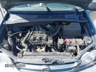 1999 Toyota Sienna LE with VIN 4T3ZF13C5XU099020, listed as a IAAI auction lot 41709287 with 206,884 mi miles. Bid and sale history available at carsss.com. Image 10.