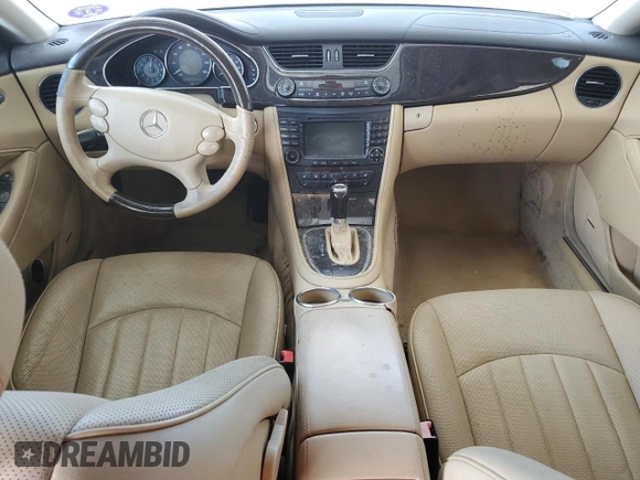 2007 Mercedes-Benz CLS-Class 5.5L with VIN WDDDJ72X47A109007, listed as a Copart auction lot 54342875 with 122,403 mi miles and Clean Title. Bid and sale history available at carsss.com. Image 8.