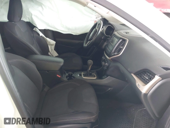 2016 Jeep Cherokee Latitude with VIN 1C4PJLCB5GW207159, listed as a IAAI auction lot 41232649 with 103,991 mi miles. Bid and sale history available at carsss.com. Image 5.
