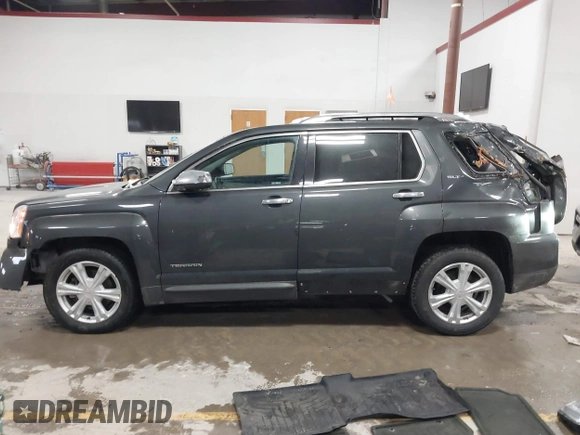 2017 GMC Terrain SLT with VIN 2GKFLUE38H6333212, listed as a IAAI auction lot 41843319 with 33,069 mi miles. Bid and sale history available at carsss.com. Image 15.