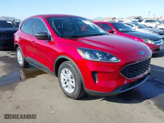 2022 Ford Escape SE with VIN 1FMCU0G68NUB42443, listed as a IAAI auction lot 41974251 with 4,300 mi miles. Bid and sale history available at carsss.com. Image 1.