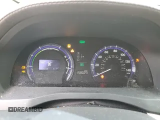 2010 Lexus HS 250h z VIN JTHBB1BA5A2005620, wystawiony jako Copart lot #54177945 z przebiegiem 158 023 mil mil oraz Szkoda całkowita • Salvage title. Historia ofert i sprzedaży dostępna na DreamBid. Obrazek 9.