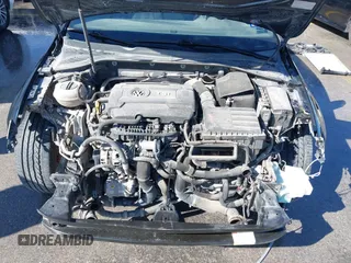 2017 Volkswagen GTI S z VIN 3VW447AU3HM033323, wystawiony jako IAAI lot #41654572 z przebiegiem 114 741 mil mil oraz . Historia ofert i sprzedaży dostępna na DreamBid. Obrazek 10.
