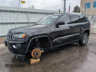 2020 Jeep Grand Cherokee Laredo with VIN 1C4RJFAG2LC302864, listed as a Copart auction lot 50762585 with 89,903 mi miles and Clean title. Bid and sale history available at DreamBid. Image 1.