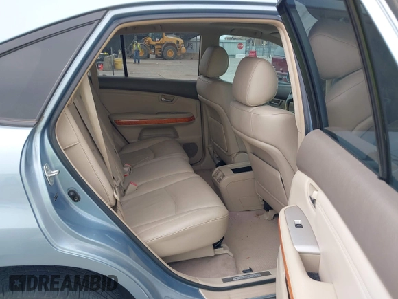 2006 Lexus RX 330 with VIN 2T2HA31U26C103482, listed as a IAAI auction lot 42029375 with 203,687 mi miles and . Bid and sale history available at DreamBid. Image 8.