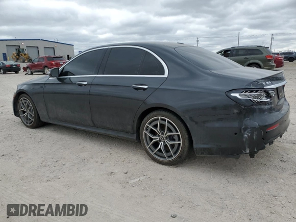 2021 Mercedes-Benz E 350 z VIN W1KZF8DB5MA892977, wystawiony jako Copart lot #48360735 z przebiegiem 32 848 mil mil oraz Szkoda całkowita • Salvage title. Historia ofert i sprzedaży dostępna na DreamBid. Obrazek 2.