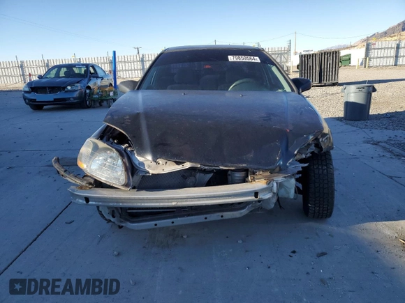 1998 Honda Civic DX with VIN 1HGEJ6123WL024484, listed as a Copart auction lot 79859564 with 211,371 mi miles and Salvage Title. Bid and sale history available at carsss.com. Image 5.