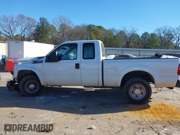 2014 Ford F-250 XL z VIN 1FT7X2A64EEB68906, wystawiony jako IAAI lot #41195294 z przebiegiem 222 445 mil mil oraz . Historia ofert i sprzedaży dostępna na DreamBid. Obrazek 14.