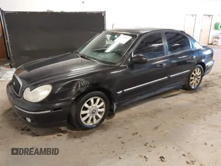 2003 Hyundai Sonata GLS with VIN KMHWF35H33A782779, listed as a IAAI auction lot 41702937 with 285,264 mi miles. Bid and sale history available at carsss.com. Image 18.