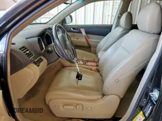 2010 Toyota Highlander Limited with VIN 5TDDK3EH9AS021214, listed as a Copart auction lot 61282395 with 144,047 mi miles and Clean title. Bid and sale history available at DreamBid. Image 7.