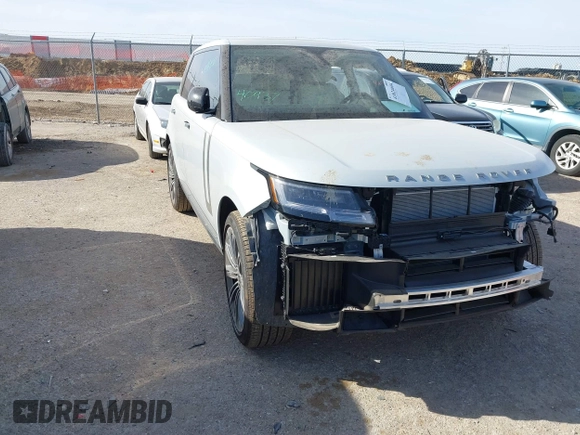 2025 Land Rover Range Rover SE with VIN SALKP9E92SA276184, listed as a IAAI auction lot 41824604 with 1,601 mi miles. Bid and sale history available at carsss.com. Image 1.