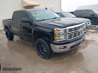 2015 Chevrolet Silverado 1500 LT with VIN 3GCUKREH8FG239959, listed as a IAAI auction lot 41483334 with 180,739 mi miles. Bid and sale history available at carsss.com. Image 1.