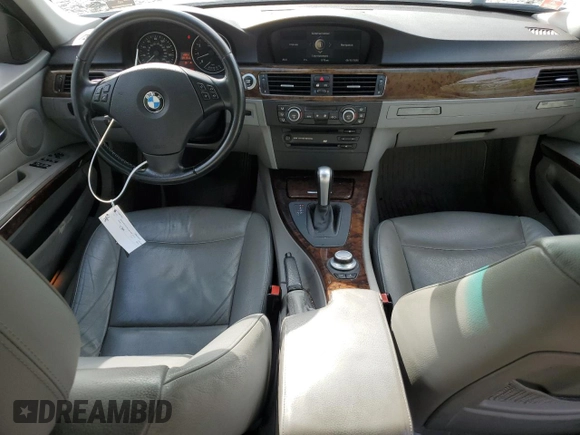 2007 BMW 3 Series 328i with VIN WBAVA33527KX72622, listed as a Copart auction lot 56198505 with 220,384 mi miles and Salvage title. Bid and sale history available at DreamBid. Image 8.