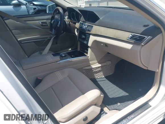 2014 Mercedes-Benz E 350 Sport with VIN WDDHF5KB2EA901598, listed as a IAAI auction lot 42521799 with 187,134 mi miles and . Bid and sale history available at DreamBid. Image 5.