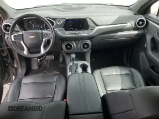 2019 Chevrolet Blazer z VIN 3GNKBDRS2KS600021, wystawiony jako Copart lot #48367715 z przebiegiem 118 879 mil mil oraz Szkoda całkowita • Salvage title. Historia ofert i sprzedaży dostępna na DreamBid. Obrazek 8.