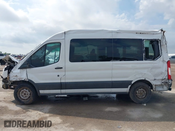 2018 Ford Transit Passenger XL с VIN 1FBAX2CM8JKB54296, выставлен на аукционе IAAI как лот 42389398 с пробегом 140 374 миль миль и . История ставок и продаж доступна на DreamBid. Изображение 15.