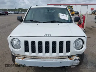 2016 Jeep Patriot High Altitude with VIN 1C4NJPFA0GD732675, listed as a IAAI auction lot 41956028 with 196,740 mi miles and . Bid and sale history available at DreamBid. Image 12.