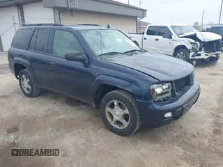 2008 Chevrolet TrailBlazer 3LT with VIN 1GNDT13S082211993, listed as a IAAI auction lot 42063734 with 250,803 mi miles and . Bid and sale history available at DreamBid. Image 1.