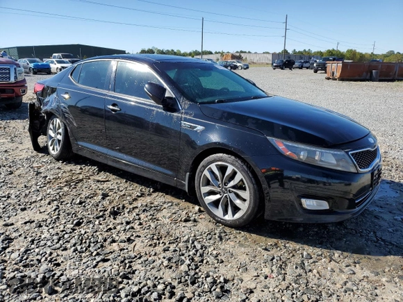 2014 Kia Optima SXL Turbo with VIN 5XXGR4A63EG297897, listed as a Copart auction lot 50412225 with 231,824 mi miles and Salvage Title. Bid and sale history available at DreamBid. Image 4.