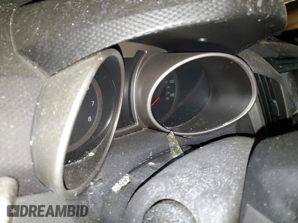 2013 Hyundai Veloster w/Black Int с VIN KMHTC6AD7DU162534, выставлен на аукционе Copart как лот 54061425 с пробегом Не указан миль и Списание • Salvage title. История ставок и продаж доступна на DreamBid. Изображение 9.