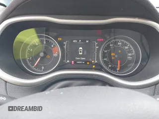 2018 Jeep Cherokee Latitude Plus with VIN 1C4PJMLBXJD598592, listed as a IAAI auction lot 41892635 with 145,031 mi miles. Bid and sale history available at carsss.com. Image 7.
